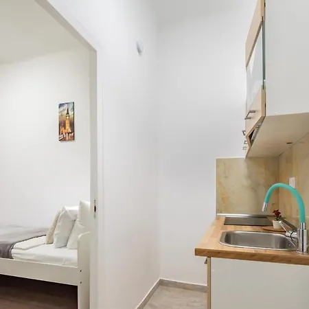 Simple 부다페스트